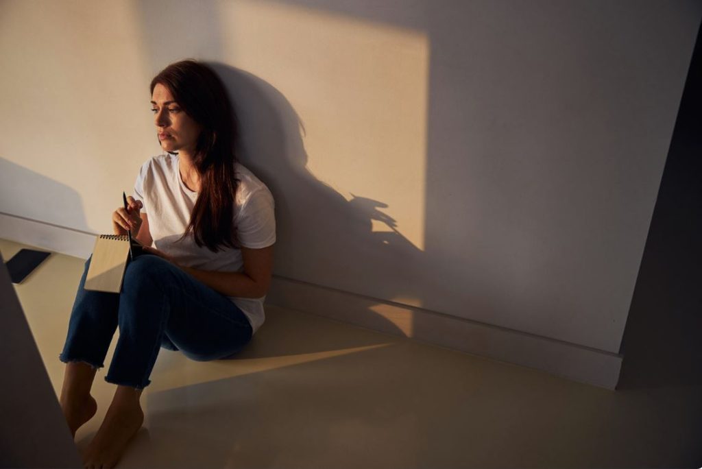 Being Alone Causes You Anxiety Being Alone Causes You Anxiety