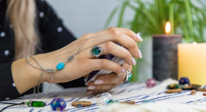 Jewelry That Promises Energy and Luck Jewelry That Promises Energy and Luck